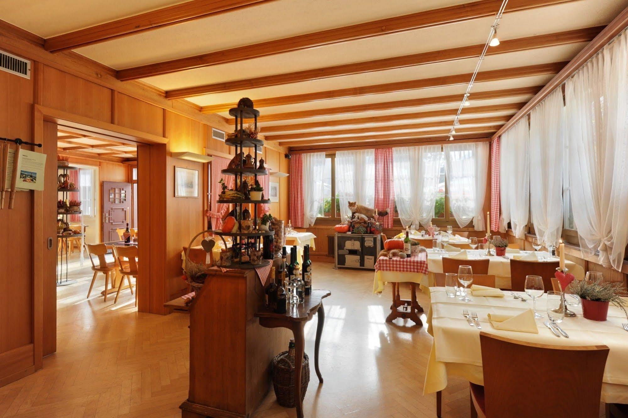Gasthaus Paxmontana Sachseln Buitenkant foto