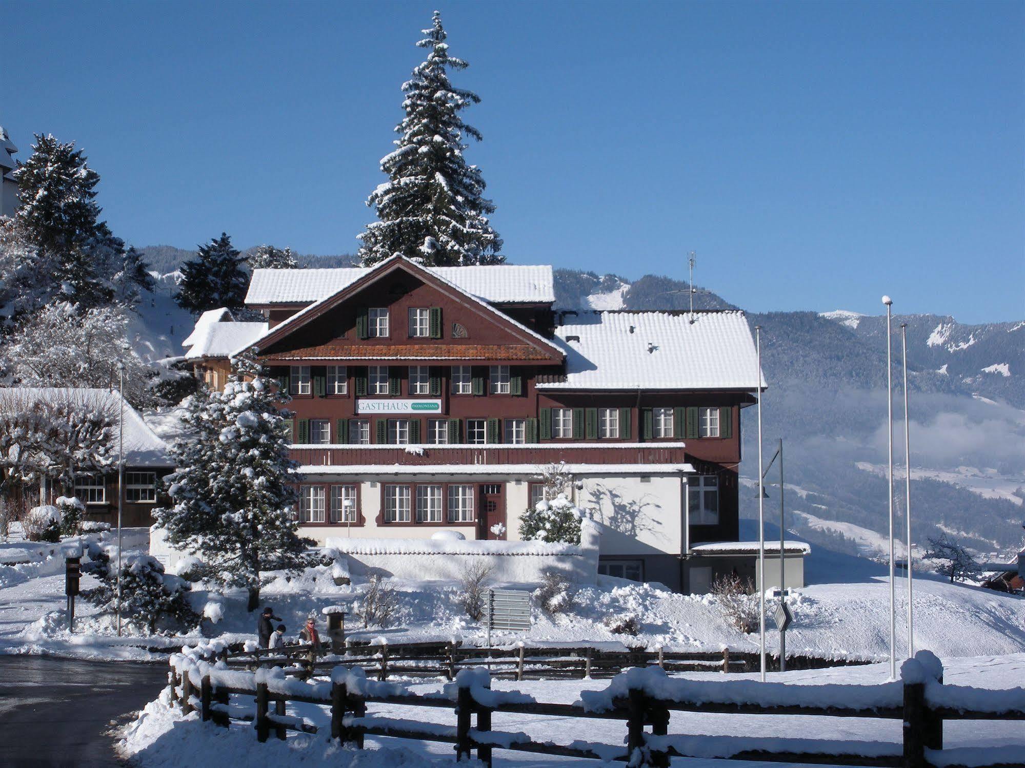 Gasthaus Paxmontana Hotel Sachseln Buitenkant foto